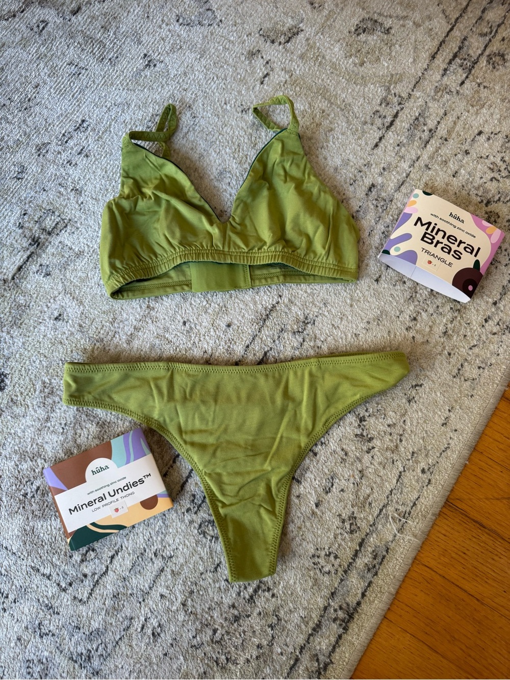 Huha Green Mineral Triangle Bra & Undies Set
